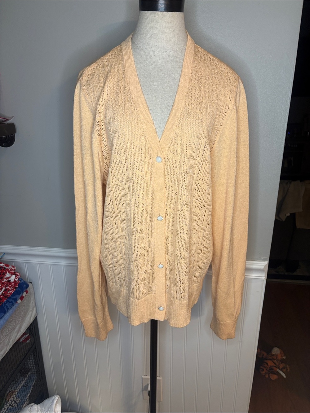 Vintage Light Peach Open-Knit V-Neck Cardigan Sweater